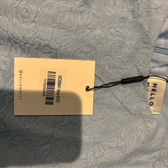 Dress - Picture 2 of 2